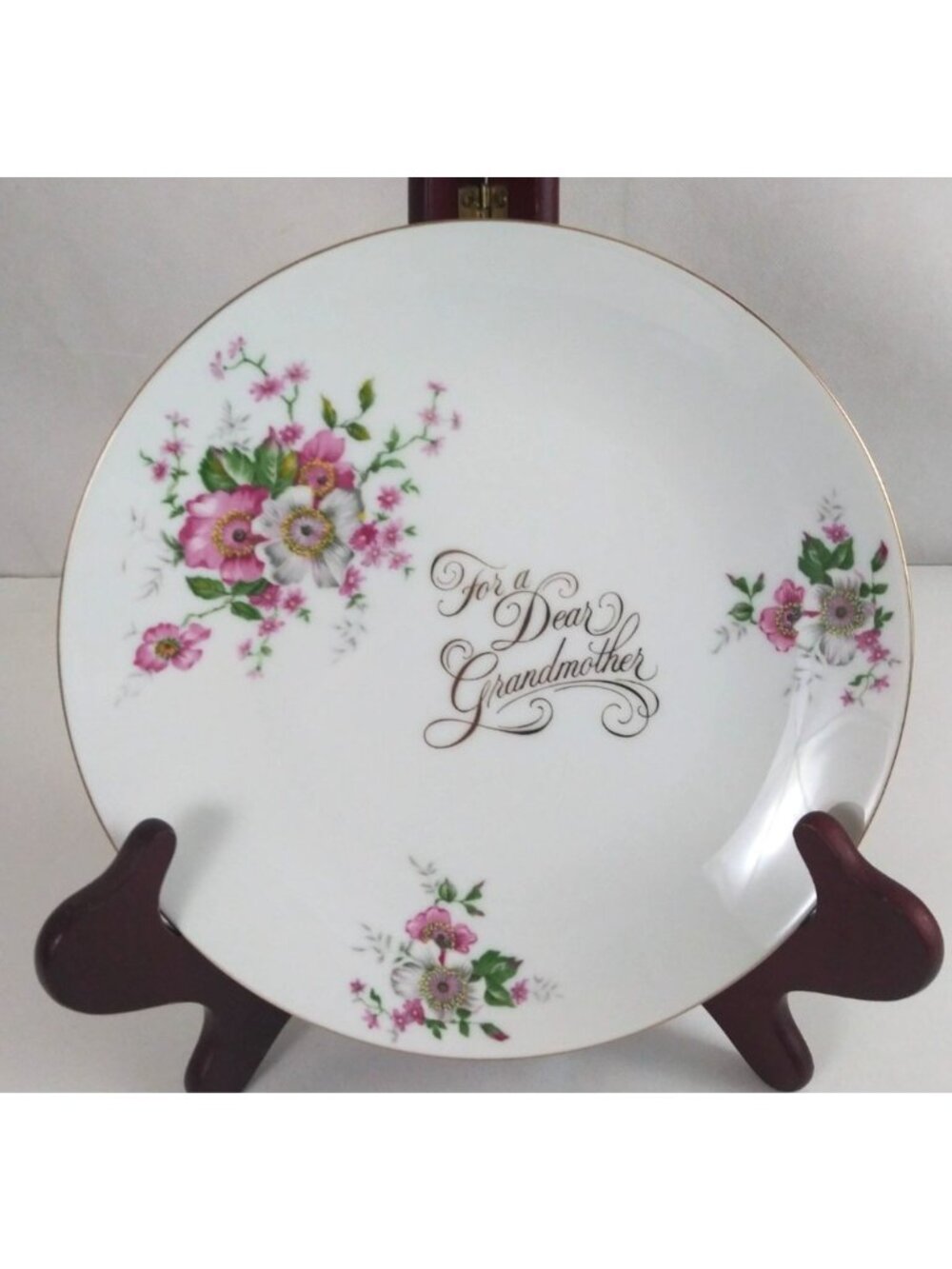 Saji Fine China For A Dear Grandmother Floral 8.5" Decorative Plate Japan